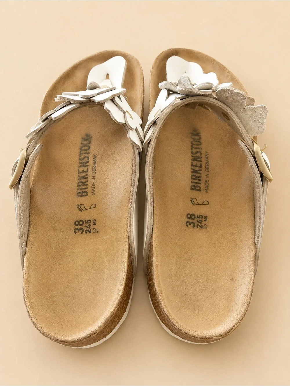 Birkenstock Gizeh White Floral Leather Sandals EU 38 US 7.5- 8 Boho Comfort - Picture 2 of 5